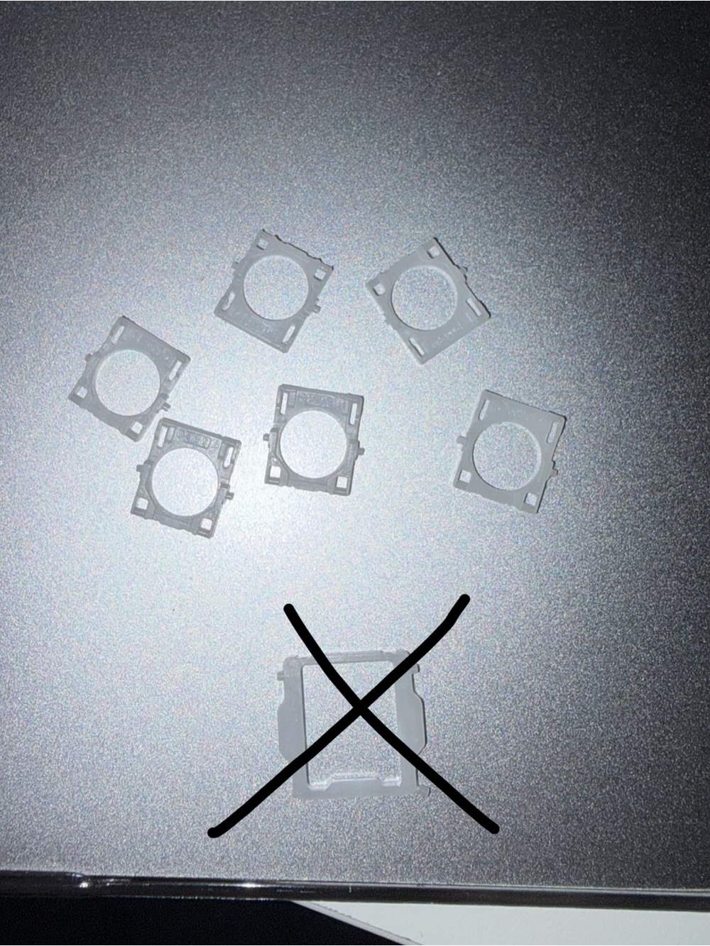 Apple MacBook Pro Clip Part Keyboard Keys